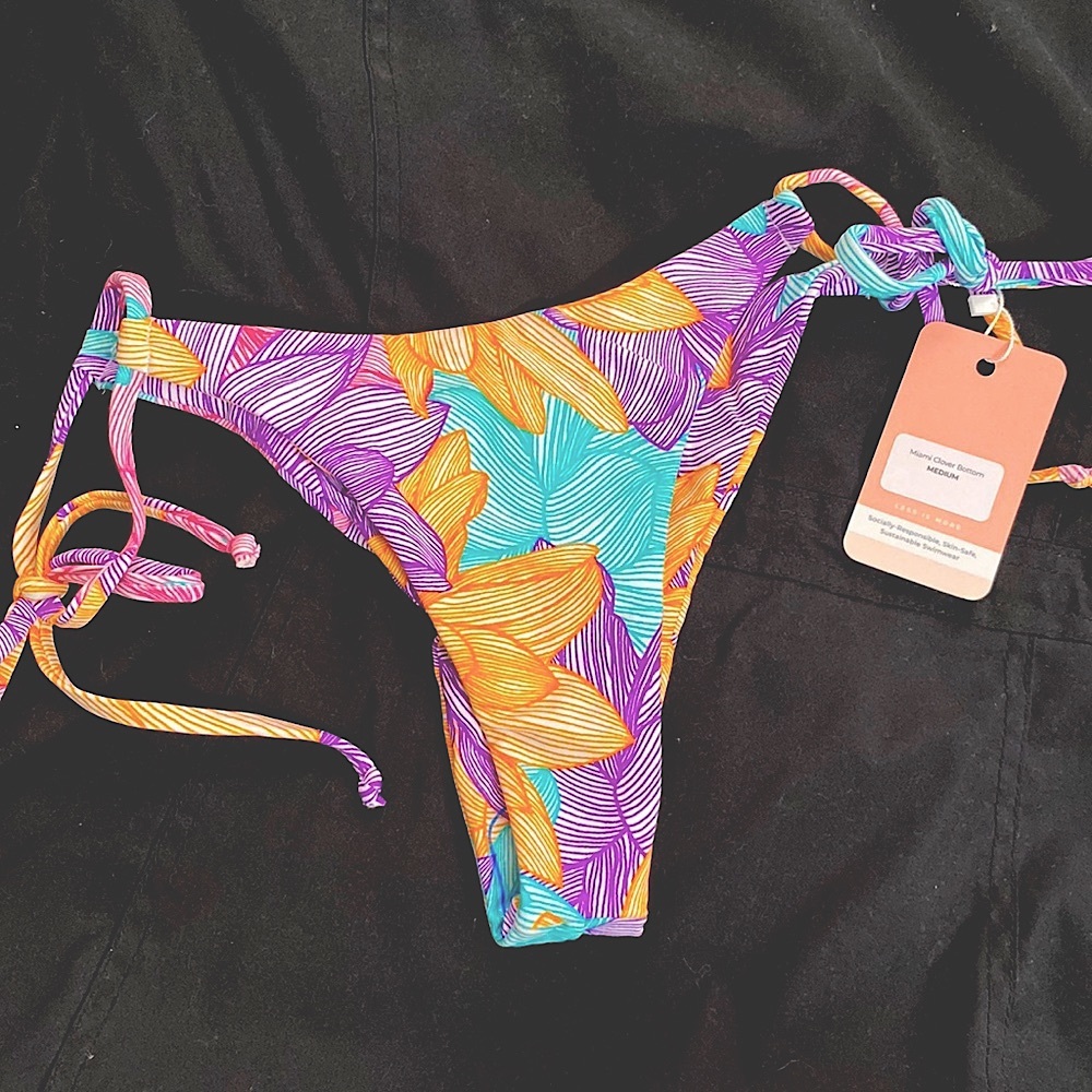 BNWT Midori Bikini Bottom (Miami)